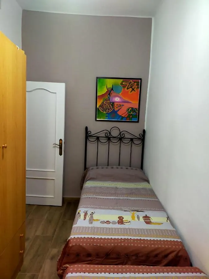 Apto a 5 min a pie de la playa Málaga Apartamento